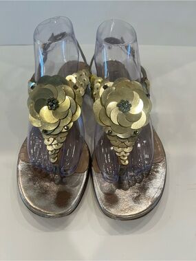Authentic Valentino Garavani Metallic Gold Floral Sequin Thong Sandals